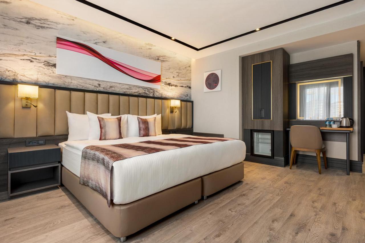 Ramada By Wyndham Istanbul Umraniye Hotel Eksteriør billede