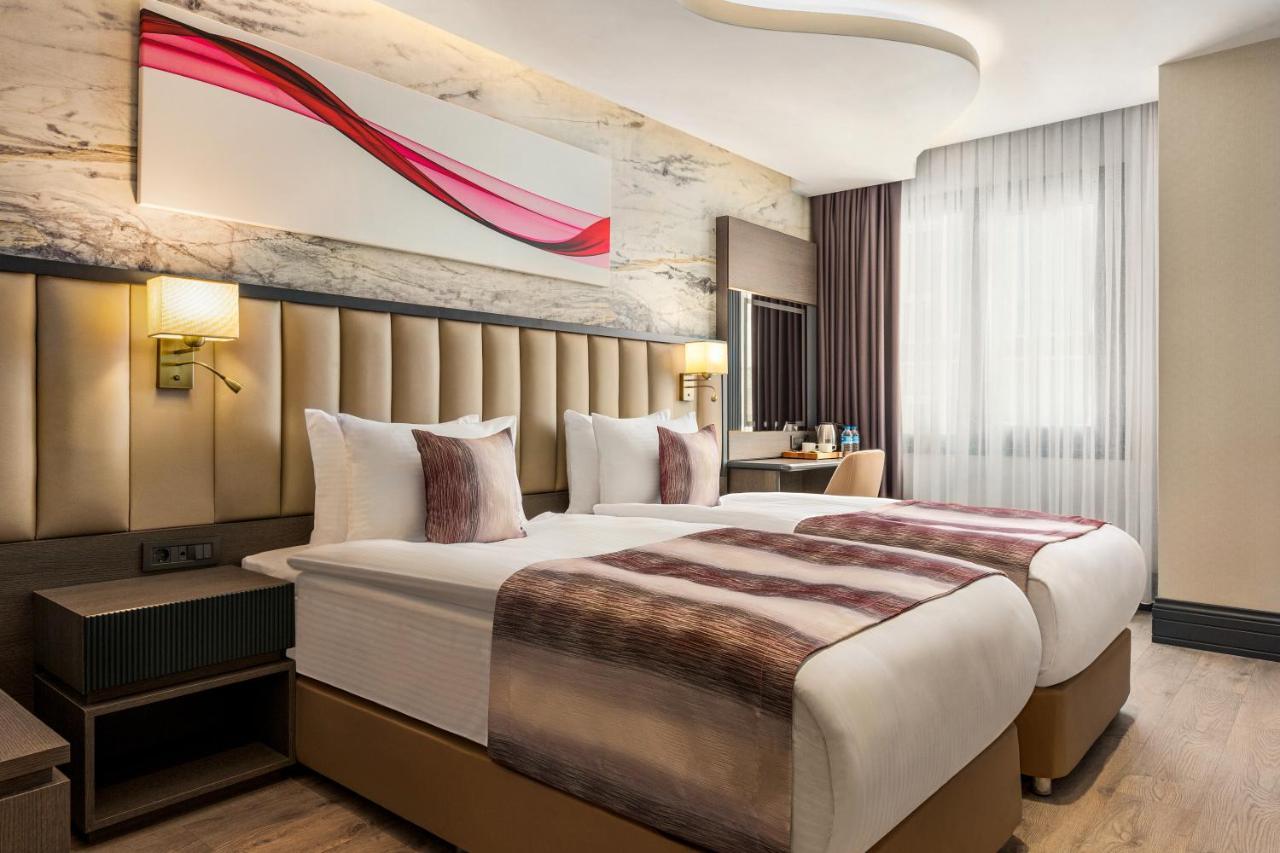 Ramada By Wyndham Istanbul Umraniye Hotel Eksteriør billede